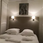 Apartment Eiffel *