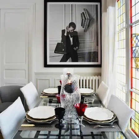 Eiffel Appartamento *