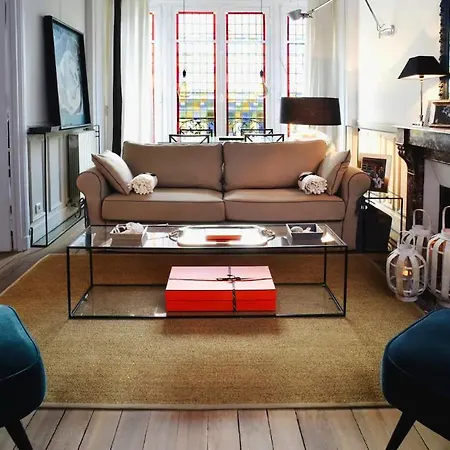 Eiffel Apartment *